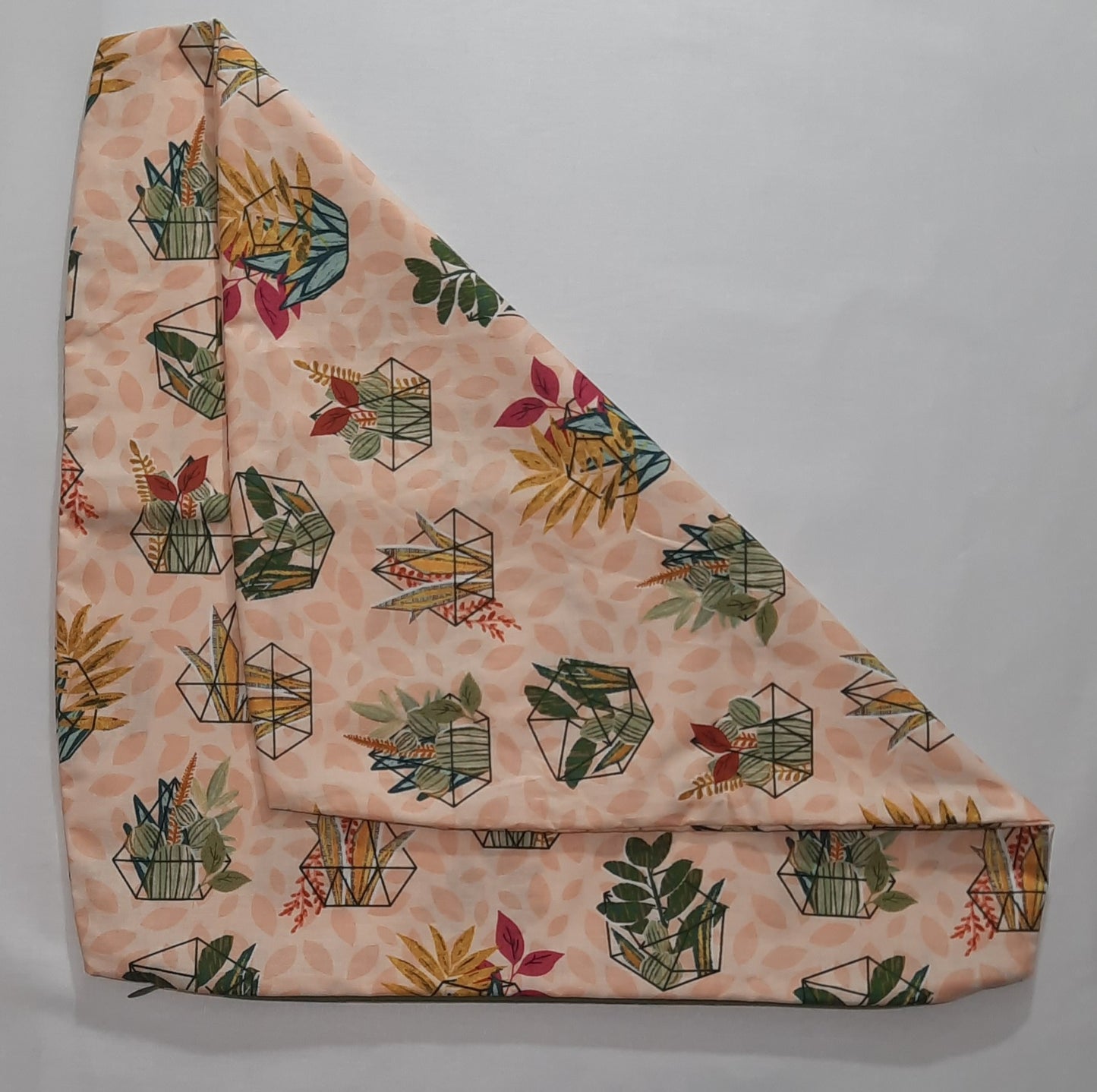 Beige, peach front and back. Catus and flowers. Size: 18"x18"