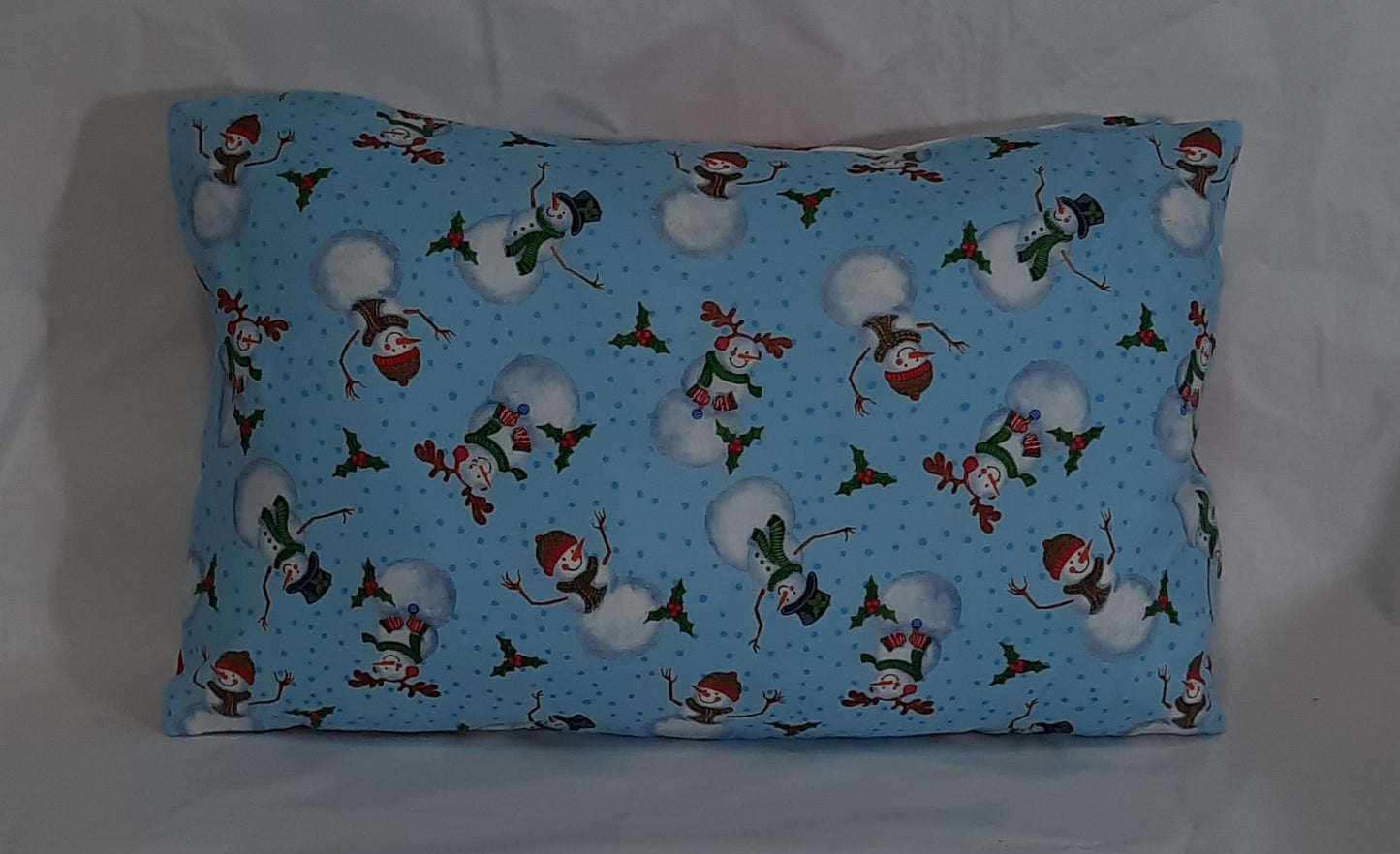 11"x17" Quilted Christmas Travel Pillow