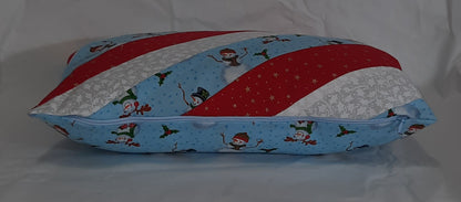 11"x17" Quilted Christmas Travel Pillow